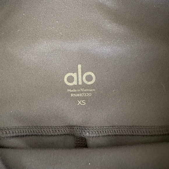 Alo High-Waist Biker Short, True navy, XS - Picture 3 of 6